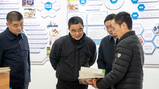 图11111.jpg