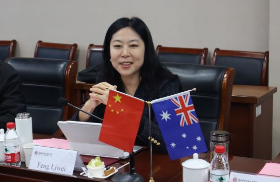 图2 冯校讲话.jpg