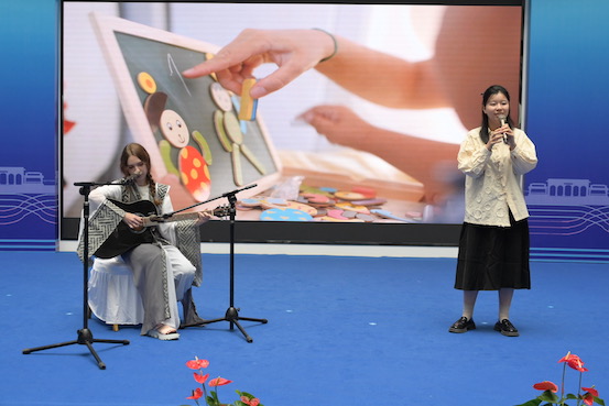 图片11：文艺汇演集锦.JPG