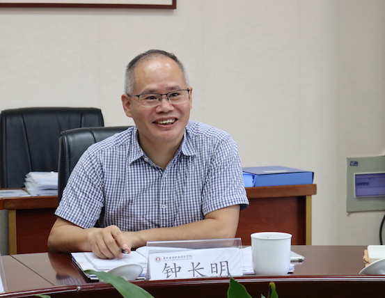 4.钟长明.JPG