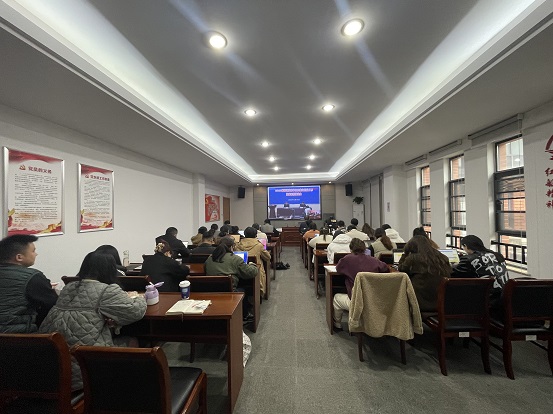 会议现场2.JPG